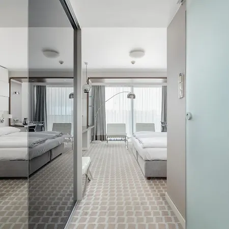 Marine Seaview By Jantar Kolobrzeg